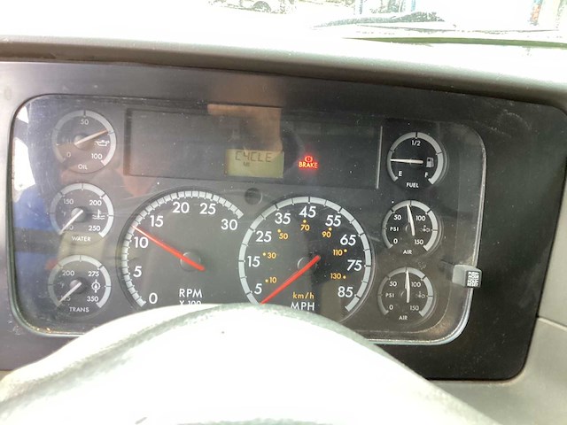 2005 sterling lt 9500 vrachtwagen - afbeelding 18 van  18