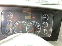 2005 sterling lt 9500 vrachtwagen - afbeelding 18 van  18