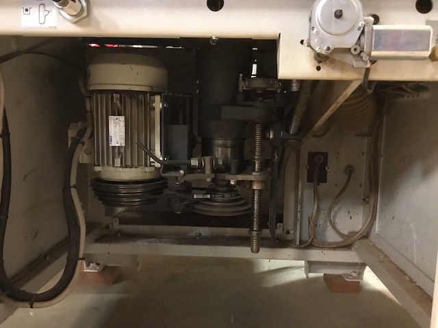 2005 steton t55 i-l kantelspilfreesmachines - afbeelding 10 van  16