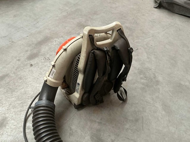 2005 stihl br660 ruggedragen bladblazer - afbeelding 4 van  6