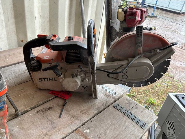 2005 stihl ts460 motorslijpmachine - afbeelding 2 van  7