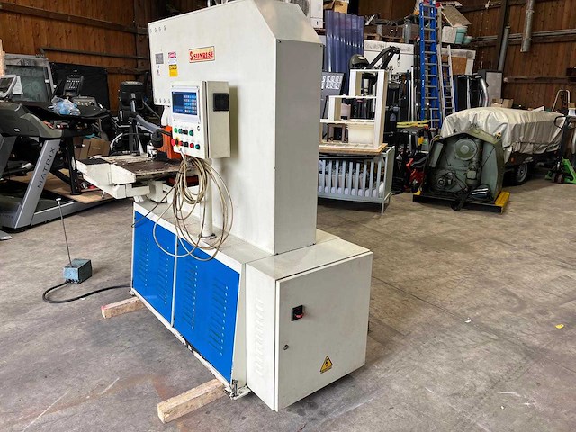 2005 sunrise fluid power pm-80lt-cnc ponsmachine met cnc tafel - afbeelding 1 van  12