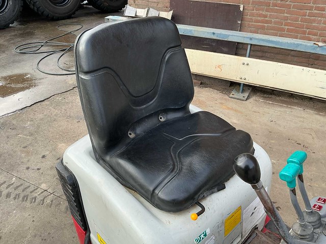 2005 takeuchi tb108 minigraafmachine - afbeelding 9 van  27