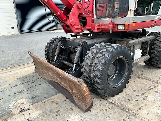 2005 takeuchi tb175w banden graafmachine - afbeelding 2 van  33