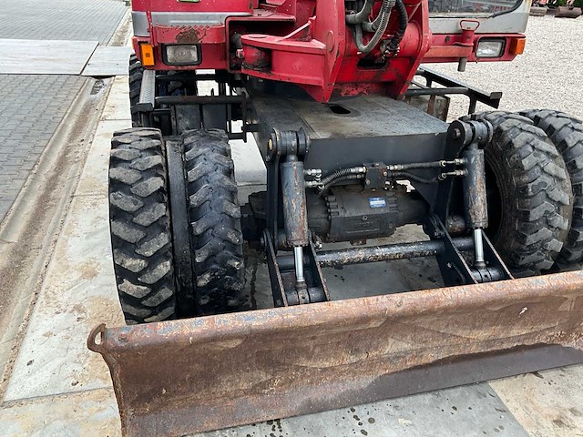 2005 takeuchi tb175w banden graafmachine - afbeelding 8 van  33