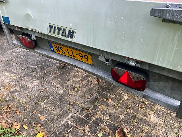 2005 titan jelsum v tjea 2001 v aanhangwagen - afbeelding 4 van  12