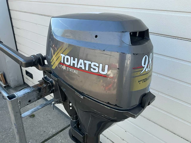 2005 tohatsu 9.8 pk 4 takt kortstaart buitenboordmotor - afbeelding 2 van  8