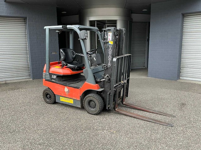 2005 toyota 7fb18 vorkheftruck - afbeelding 1 van  20