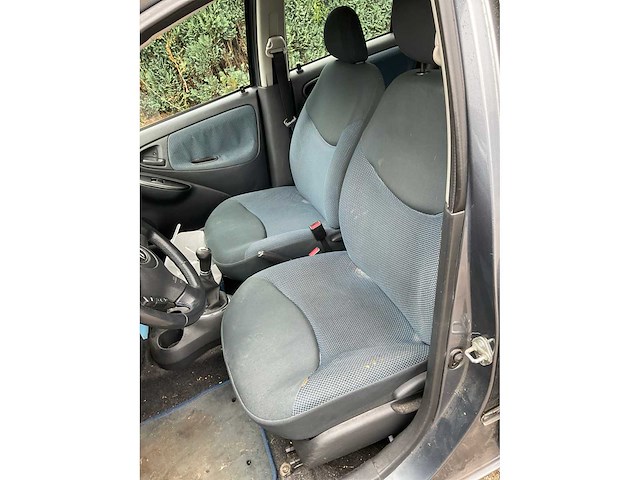 2005 toyota yaris 1.3 vvt-i s-line personenauto - afbeelding 3 van  20