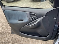 2005 toyota yaris 1.3 vvt-i s-line personenauto - afbeelding 10 van  20