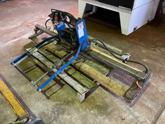 2005 vacustonelift mt.mh.0450.h03.ln vacuümheffer - afbeelding 1 van  3