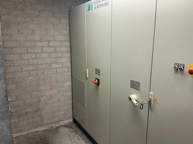 2005 vogelsang & benning electromotoren testopstelling - afbeelding 30 van  152
