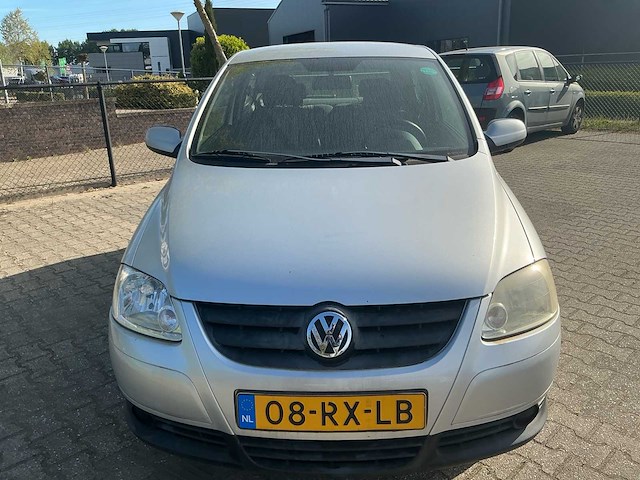 2005 volkswagen fox 1.4 trendline personenauto - afbeelding 1 van  11