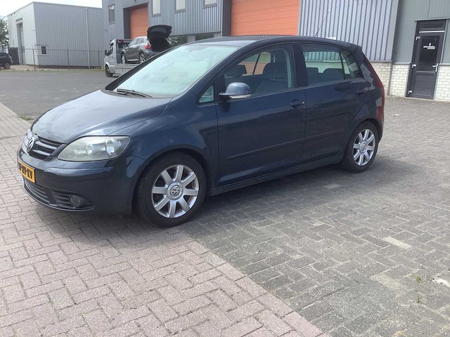 2005 volkswagen golf plus 1.6 fsi sportline personenauto - afbeelding 1 van  15