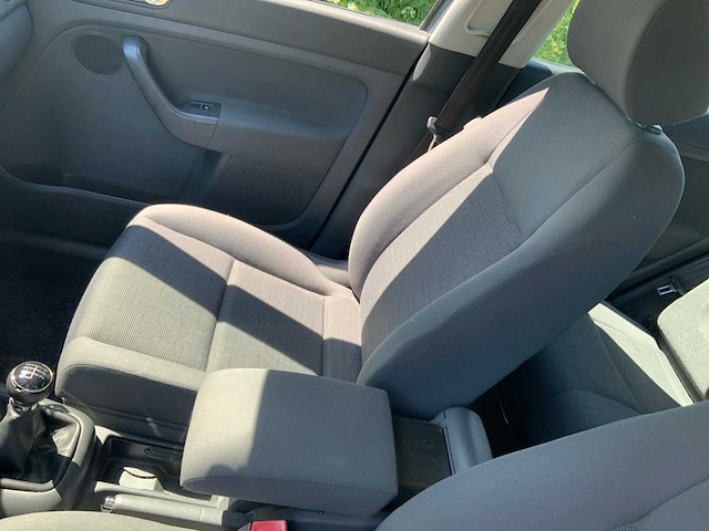 2005 volkswagen golf plus personenauto - afbeelding 3 van  26