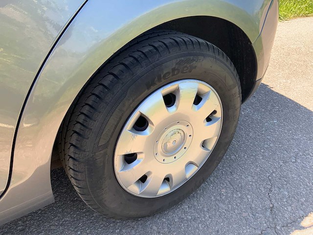 2005 volkswagen golf plus personenauto - afbeelding 8 van  26