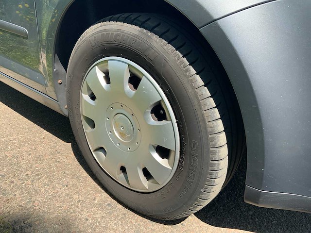 2005 volkswagen golf plus personenauto - afbeelding 17 van  26