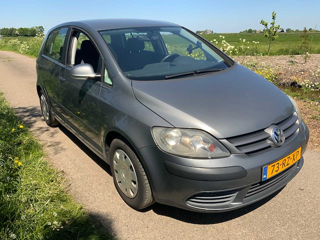 2005 volkswagen golf plus personenauto - afbeelding 23 van  26