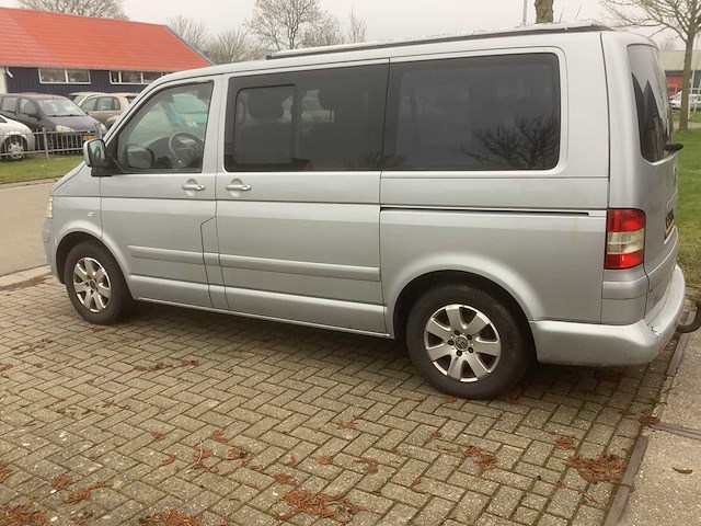 2005 volkswagen multivan camper bedrijfswagen - afbeelding 10 van  15
