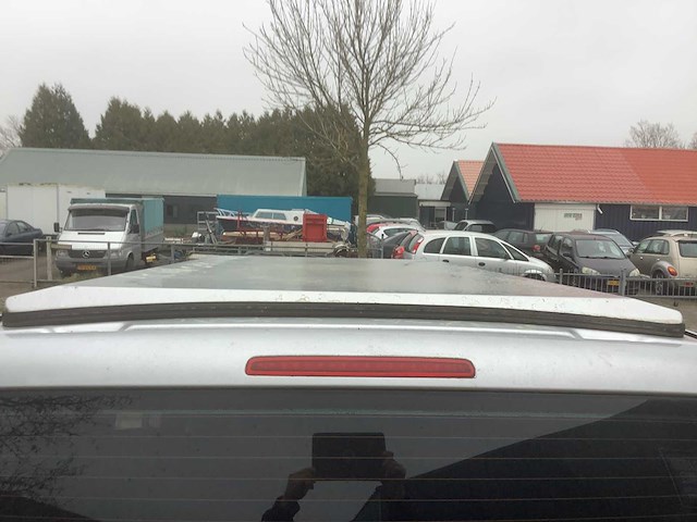 2005 volkswagen multivan camper bedrijfswagen - afbeelding 15 van  15