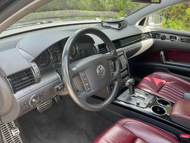 2005 volkswagen phaeton 4.2 v8 5p. personenauto - afbeelding 13 van  31