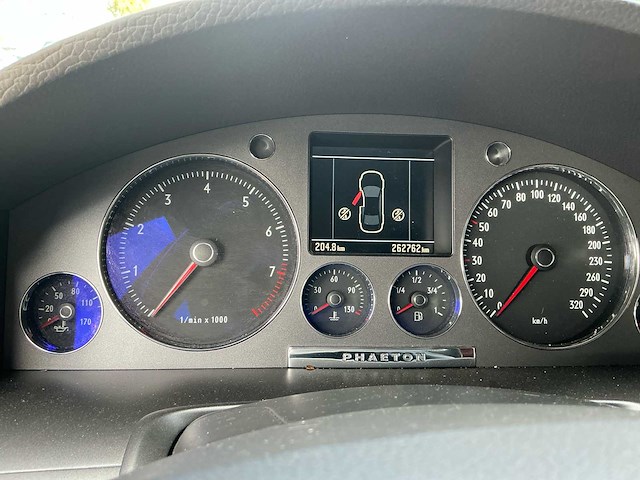 2005 volkswagen phaeton 4.2 v8 5p. personenauto - afbeelding 14 van  31