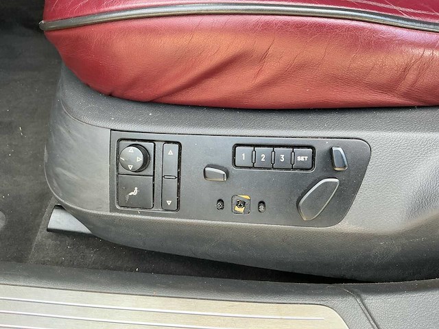 2005 volkswagen phaeton 4.2 v8 5p. personenauto - afbeelding 17 van  31