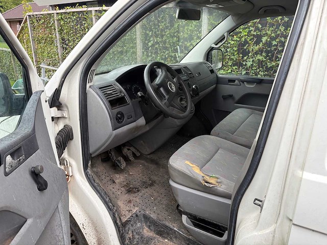 2005 volkswagen transporter t5 1.9 tdi 300 t800base bedrijfswagen - afbeelding 9 van  10