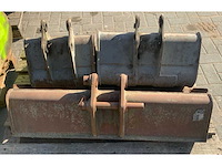 2005 volvo ec15b xr minigraafmachine met cw05 snelwissel en 3 graafbakken - afbeelding 31 van  33