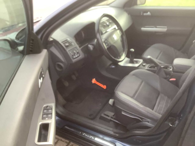 2005 volvo v50 1.8 elite personenauto - afbeelding 10 van  14