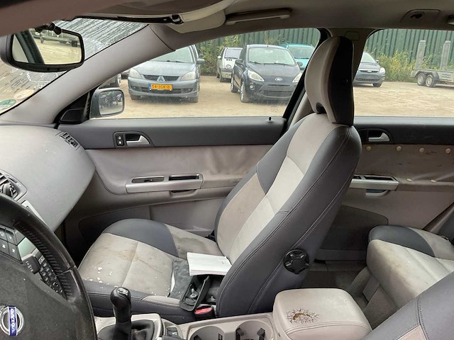 2005 volvo v50 personenauto - afbeelding 10 van  31