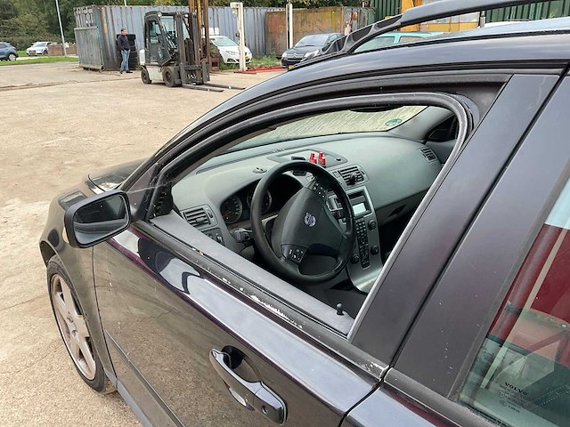 2005 volvo v50 personenauto - afbeelding 28 van  31