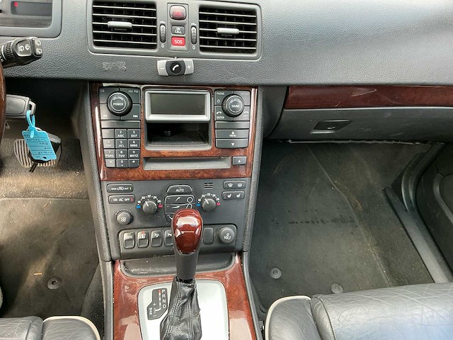 2005 volvo xc90 4.4 v8 executive personenauto - afbeelding 6 van  11