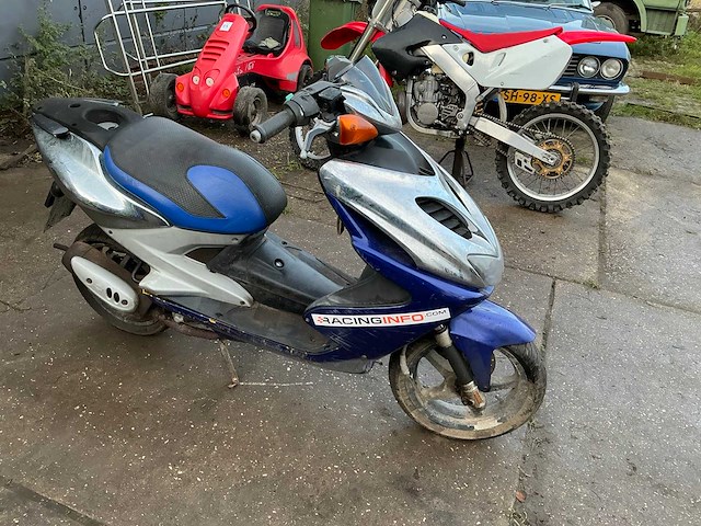 2005 yamaha bromscooter aerox r scooter - afbeelding 3 van  12
