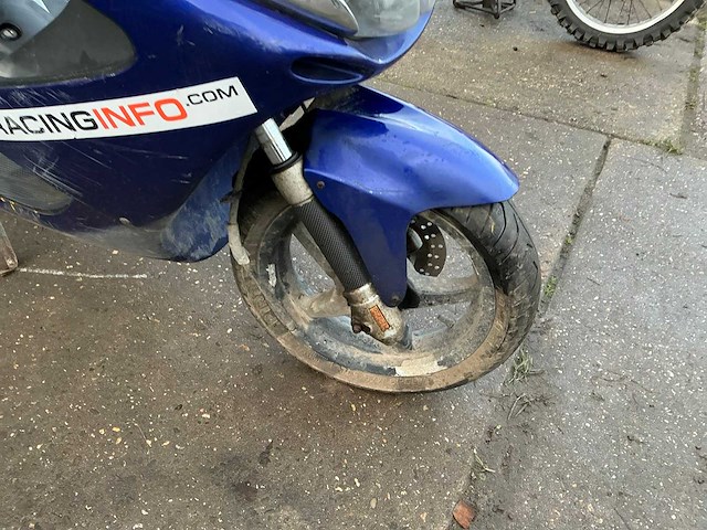 2005 yamaha bromscooter aerox r scooter - afbeelding 4 van  12