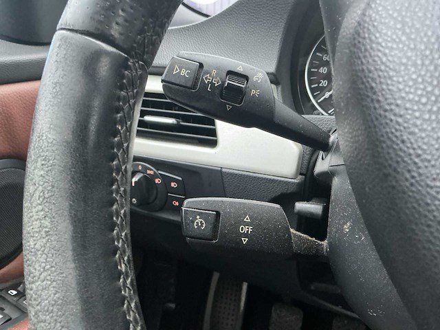 2006 - bmw - 3-serie touring - 320d - personenauto - afbeelding 9 van  12