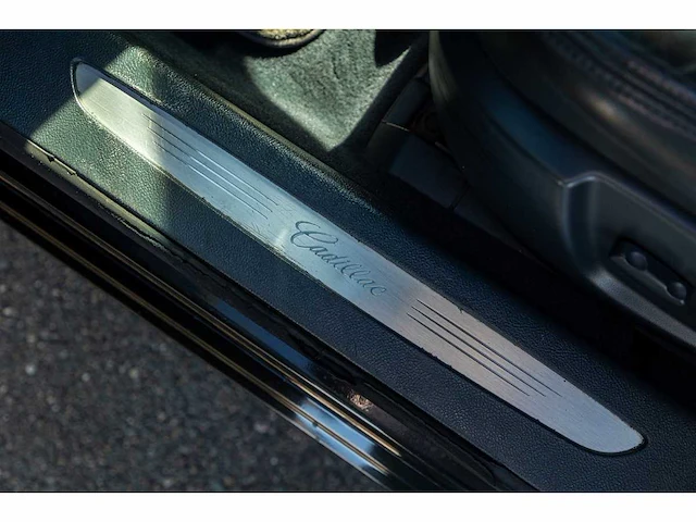 2006 - cadillac - cadillac deville - rouwwagen - car - afbeelding 15 van  26