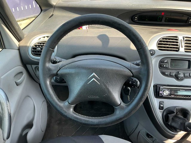 2006 - citroen - xsara picasso - 1.6i-16v caractère - personenauto - afbeelding 2 van  11