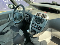 2006 - citroen - xsara picasso - 1.6i-16v caractère - personenauto - afbeelding 9 van  11