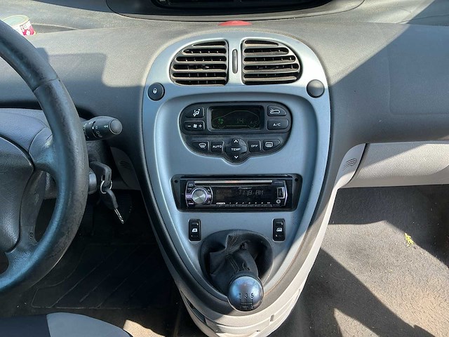 2006 - citroen - xsara picasso - 1.6i-16v caractère - personenauto - afbeelding 10 van  11