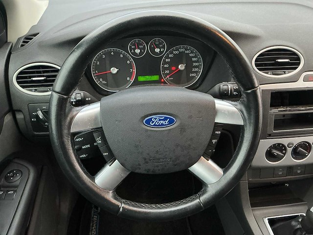 2006 - ford - focus wagon - 1.6-16v futura - personenauto - afbeelding 10 van  14