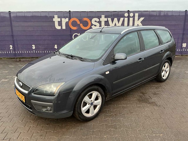 2006 - ford - focus wagon - 1.6-16v futura - personenauto - afbeelding 1 van  14