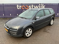 2006 - ford - focus wagon - 1.6-16v futura - personenauto - afbeelding 1 van  14