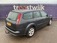 2006 - ford - focus wagon - 1.6-16v futura - personenauto - afbeelding 4 van  14