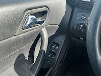 2006 - mercedes-benz - c-klasse - 180 k. classic - personenauto - afbeelding 8 van  9