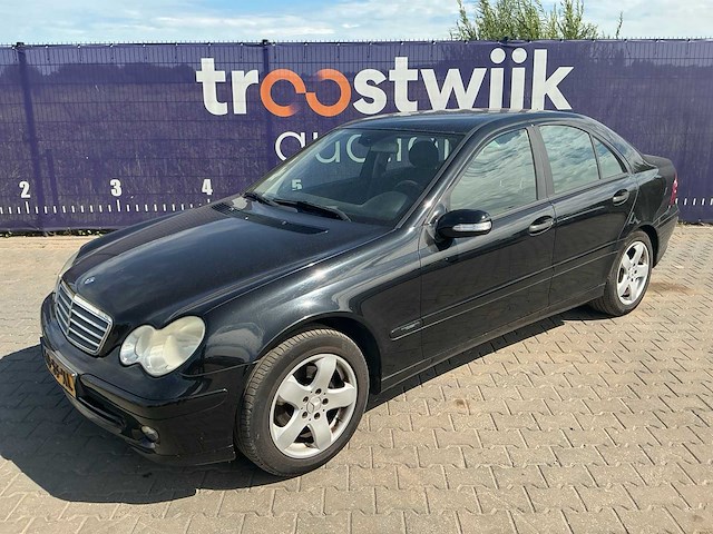 2006 - mercedes-benz - c-klasse - 180 k. classic - personenauto - afbeelding 1 van  9