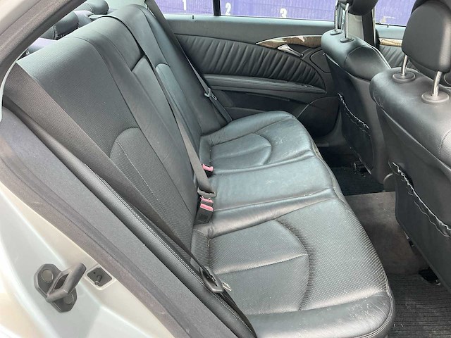 2006 - mercedes-benz - e-klasse - 280 cdi avantgarde - personenauto - afbeelding 9 van  12