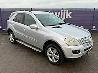 2006 - mercedes-benz - m-klasse - 320 cdi - personenauto - afbeelding 7 van  14