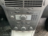 2006 - opel - astra wagon - 1.9 cdti executive - personenauto - afbeelding 2 van  14