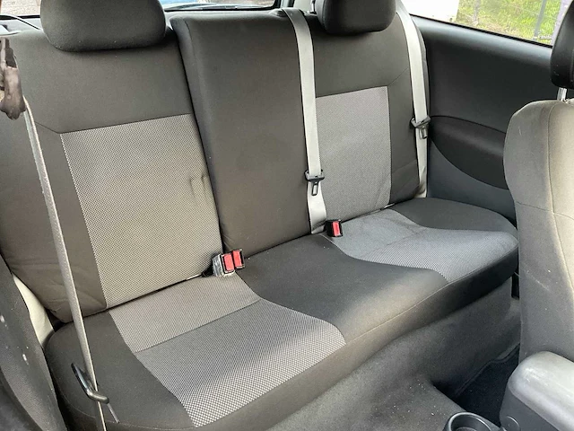 2006 - opel - corsa - 1.2-16v silverline - personenauto - afbeelding 9 van  12